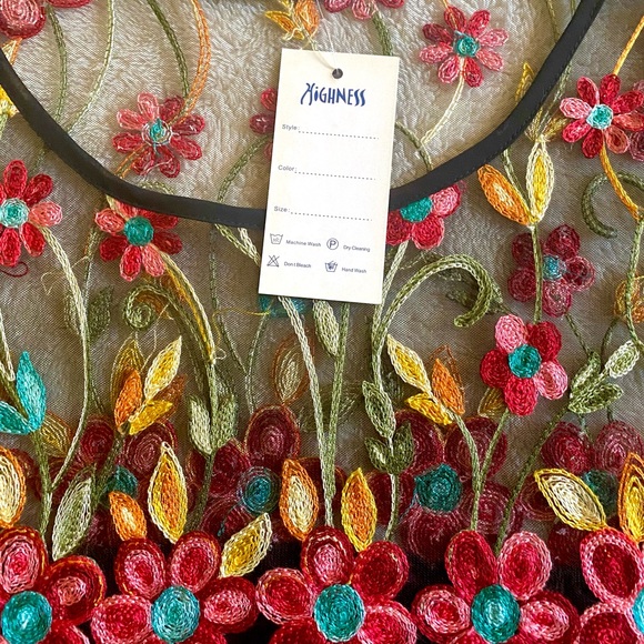 Women’s 2x NWT Highness black with floral embellished floral shoulders dress - Picture 3 of 13